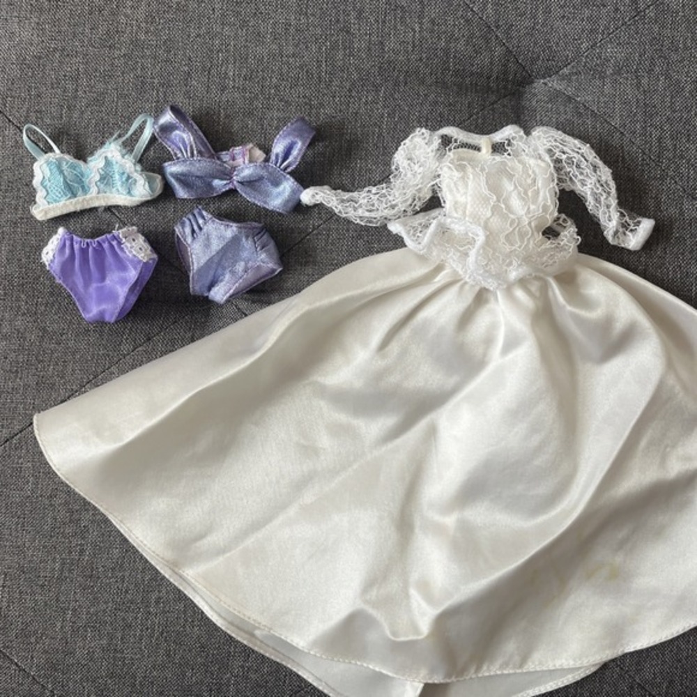 Barbie Doll Clothes Bikini Bra Lingerie Panties Wedding Dress Set‎ Lot Vintage